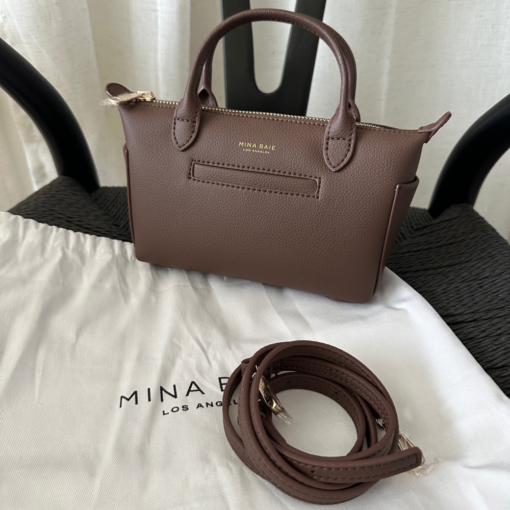 Mina Baie Emmy Micro